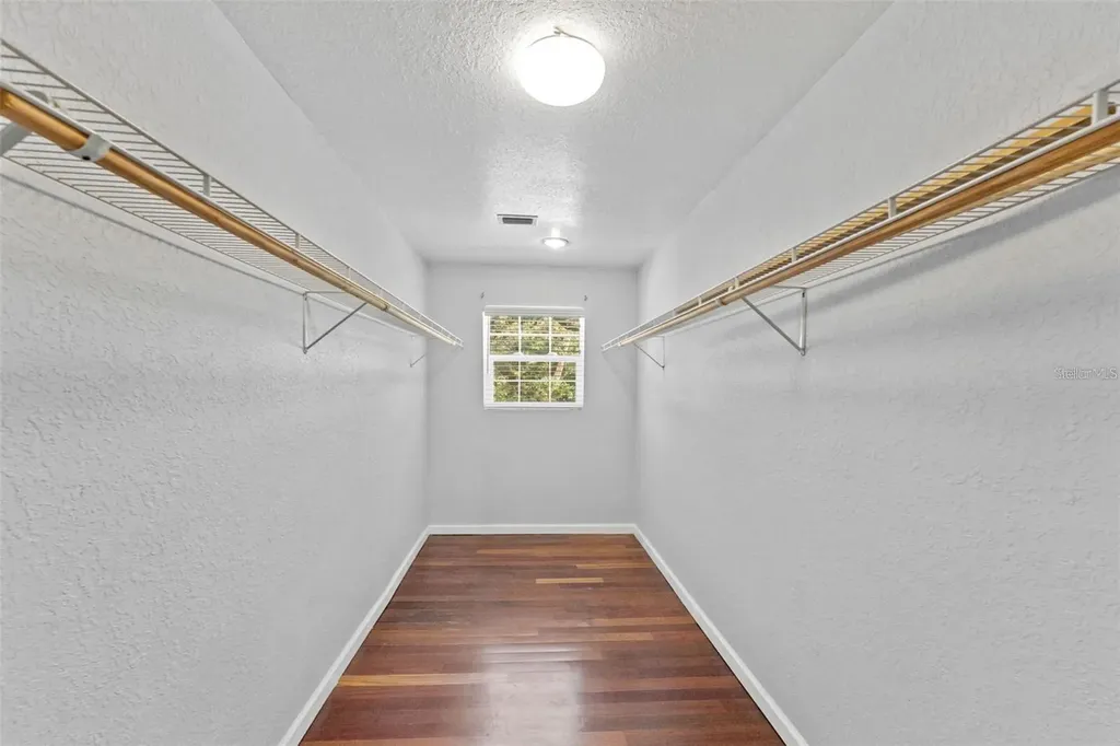 315 Wooten Road Lutz FL 33548