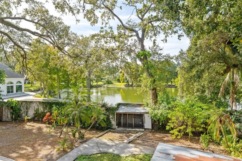 315 Wooten Road Lutz FL 33548