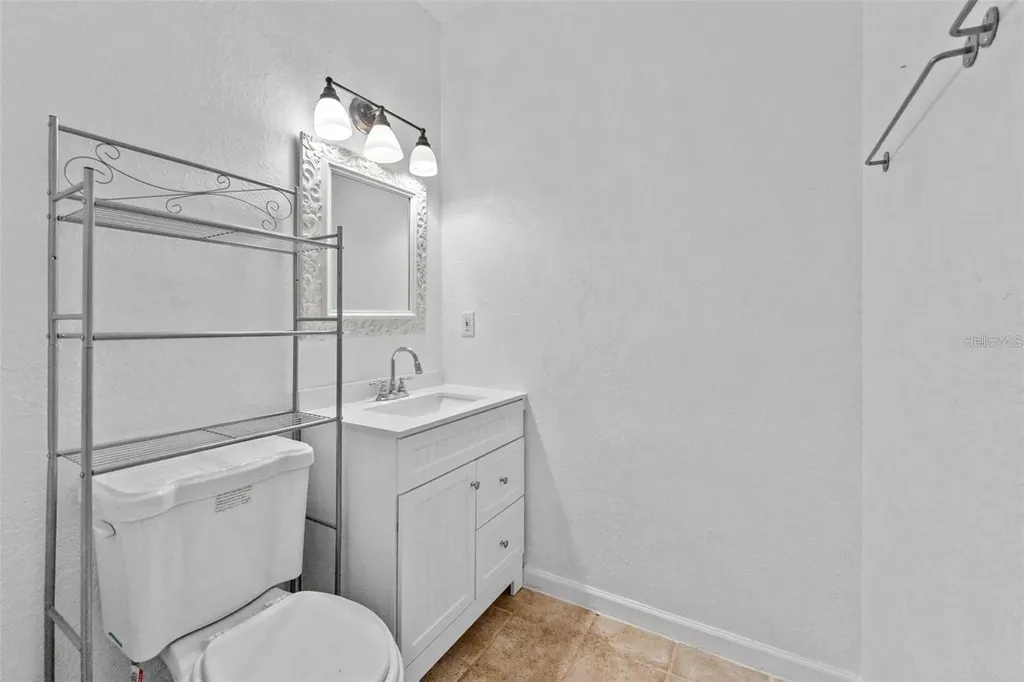 315 Wooten Road Lutz FL 33548