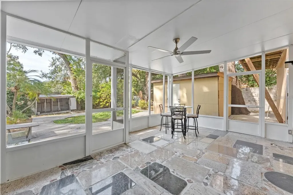 315 Wooten Road Lutz FL 33548