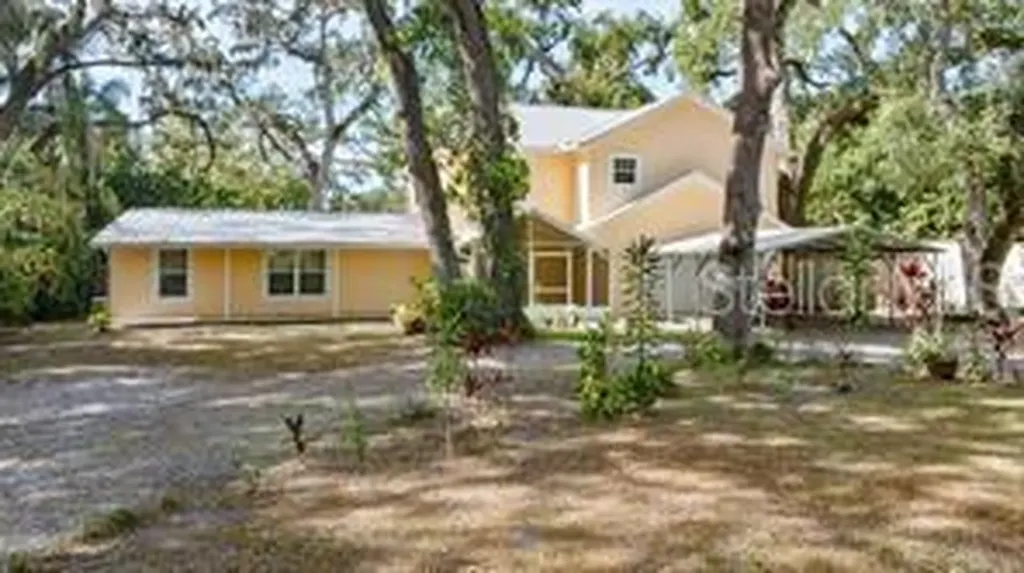 315 Wooten Road Lutz FL 33548