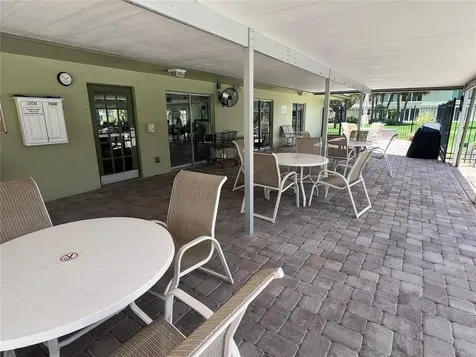 4890 Bay Street NE St Petersburg FL 33703