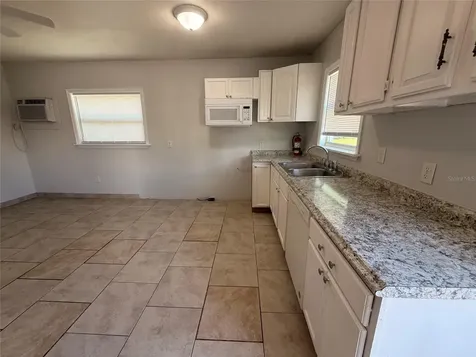 110 Forest Avenue Davenport FL 33837
