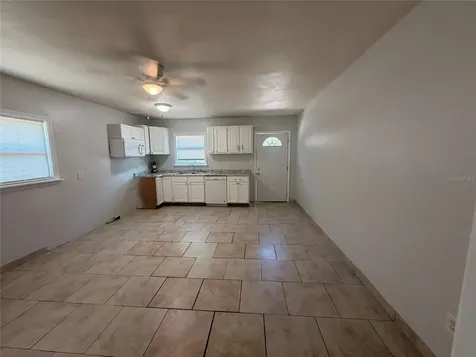 110 Forest Avenue Davenport FL 33837