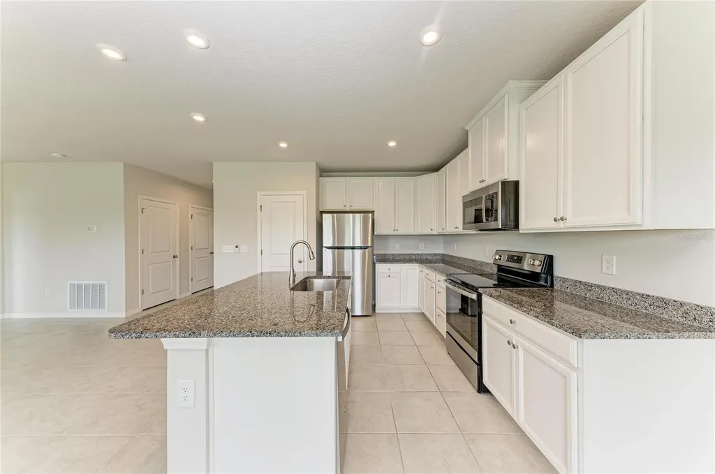 10855 Daybreak Glen Parrish FL 34219