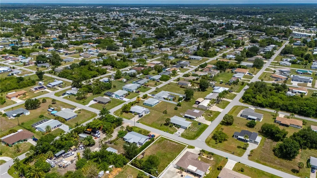 209 Cypress Avenue NW Port Charlotte FL 33952