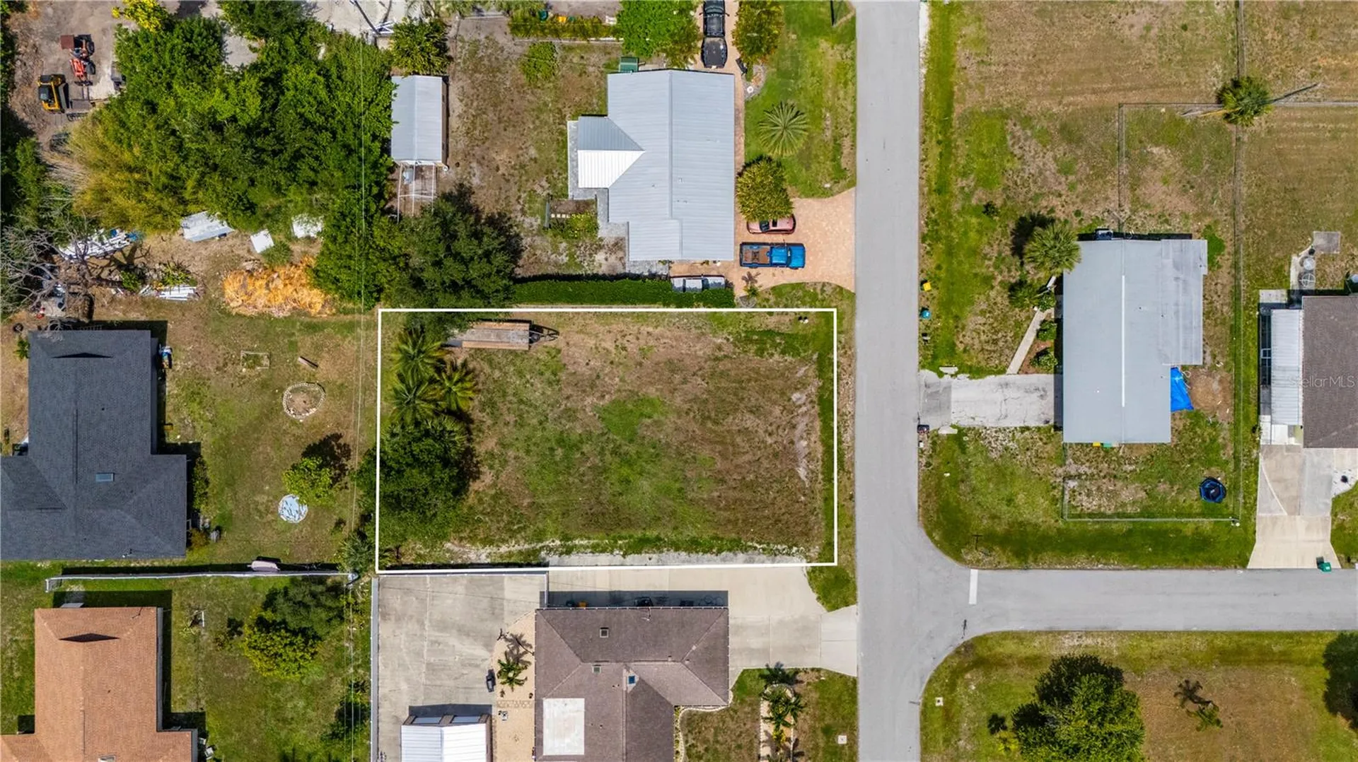 209 Cypress Avenue NW Port Charlotte FL 33952