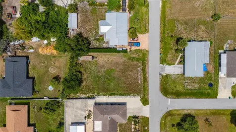 209 Cypress Avenue NW Port Charlotte FL 33952