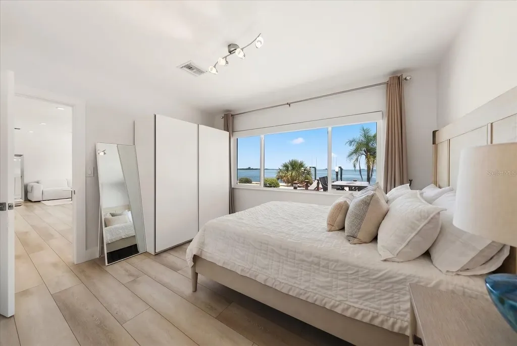 1854 Venetian Point Drive Clearwater FL 33755