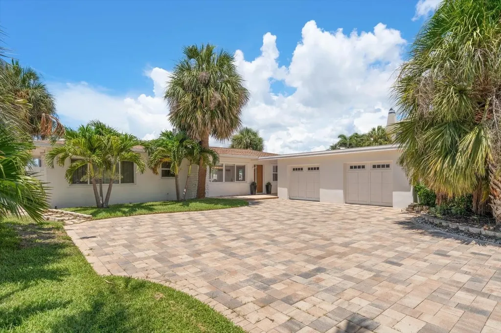 1854 Venetian Point Drive Clearwater FL 33755