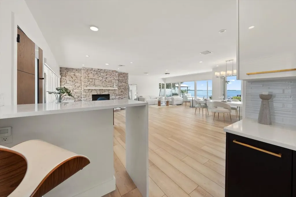 1854 Venetian Point Drive Clearwater FL 33755