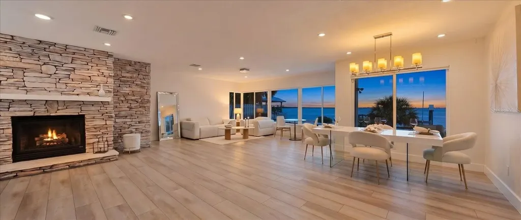 1854 Venetian Point Drive Clearwater FL 33755