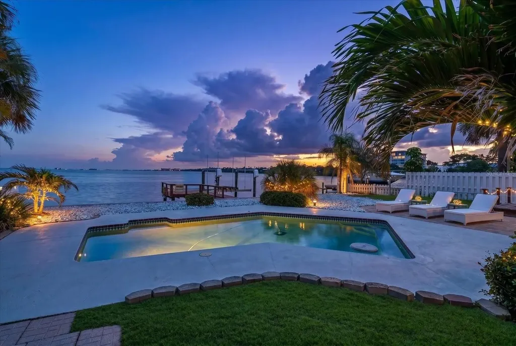 1854 Venetian Point Drive Clearwater FL 33755