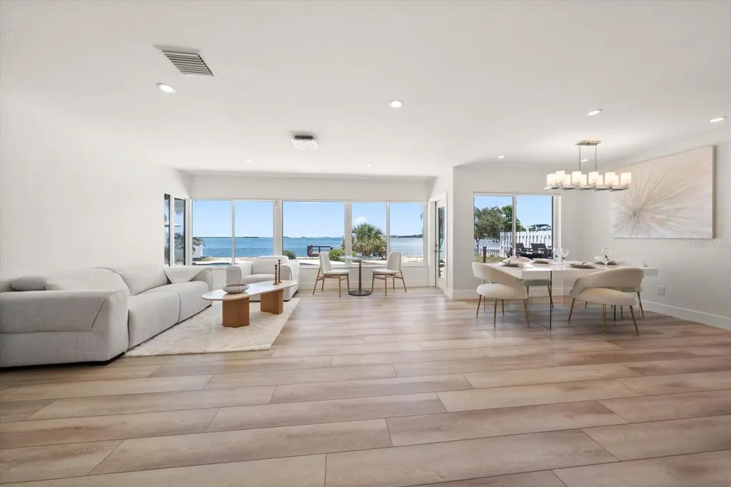 1854 Venetian Point Drive Clearwater FL 33755