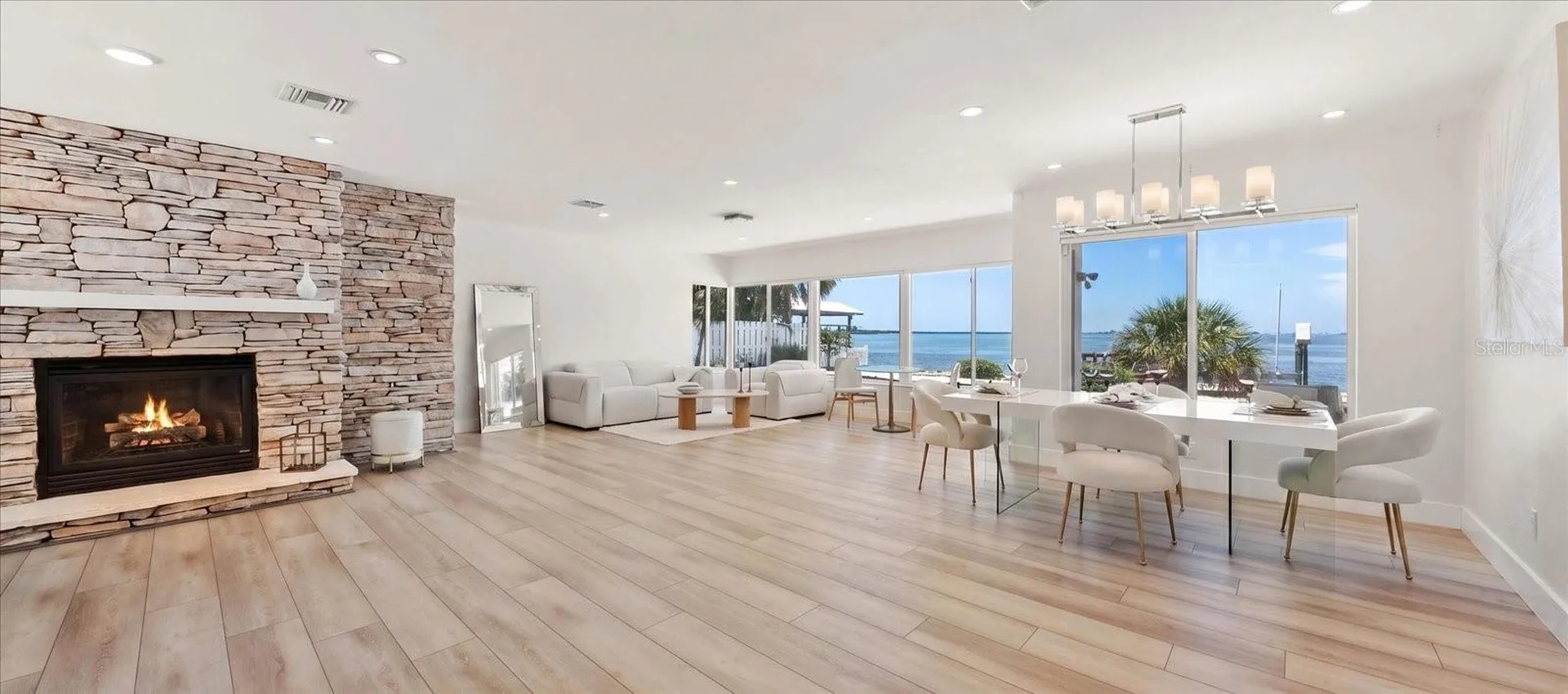 1854 Venetian Point Drive Clearwater FL 33755