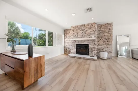 1854 Venetian Point Drive Clearwater FL 33755