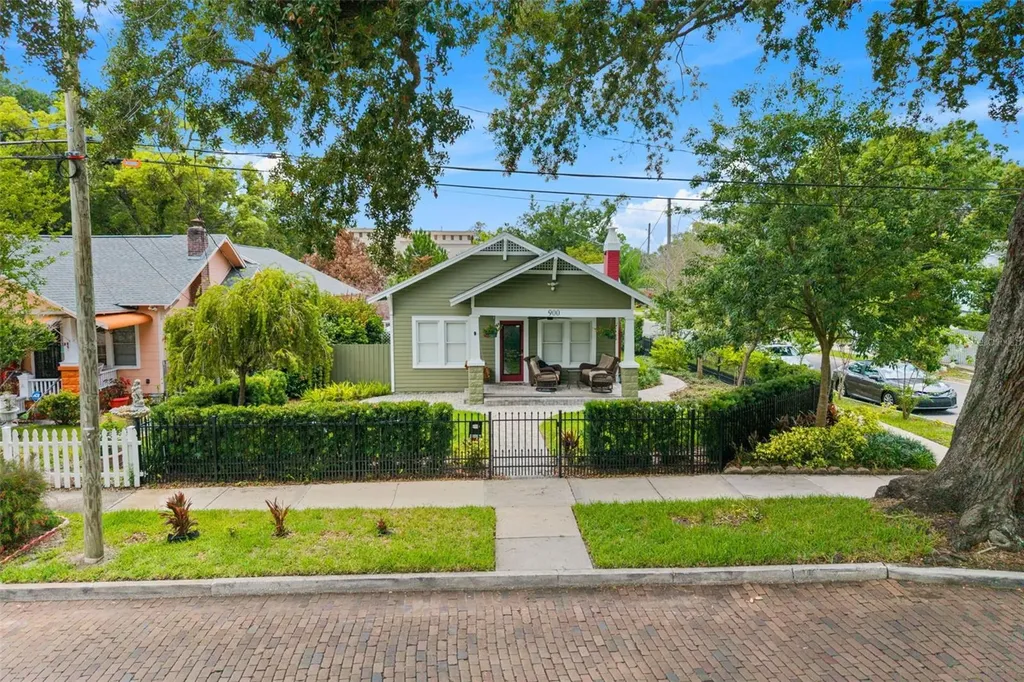900 E Pine Street Orlando FL 32801