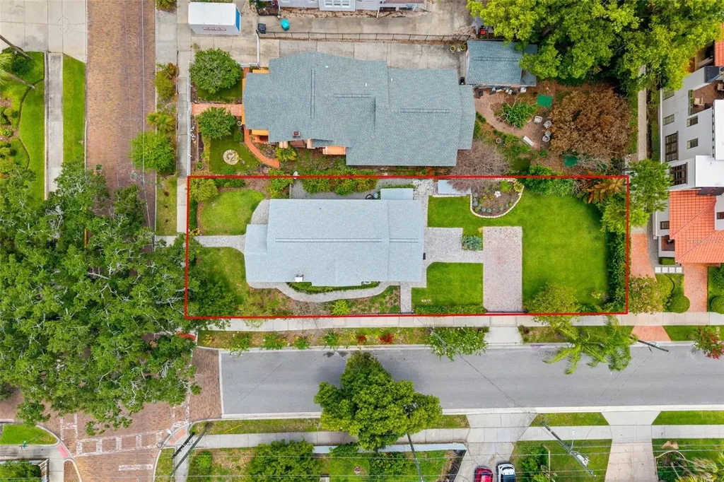 900 E Pine Street Orlando FL 32801