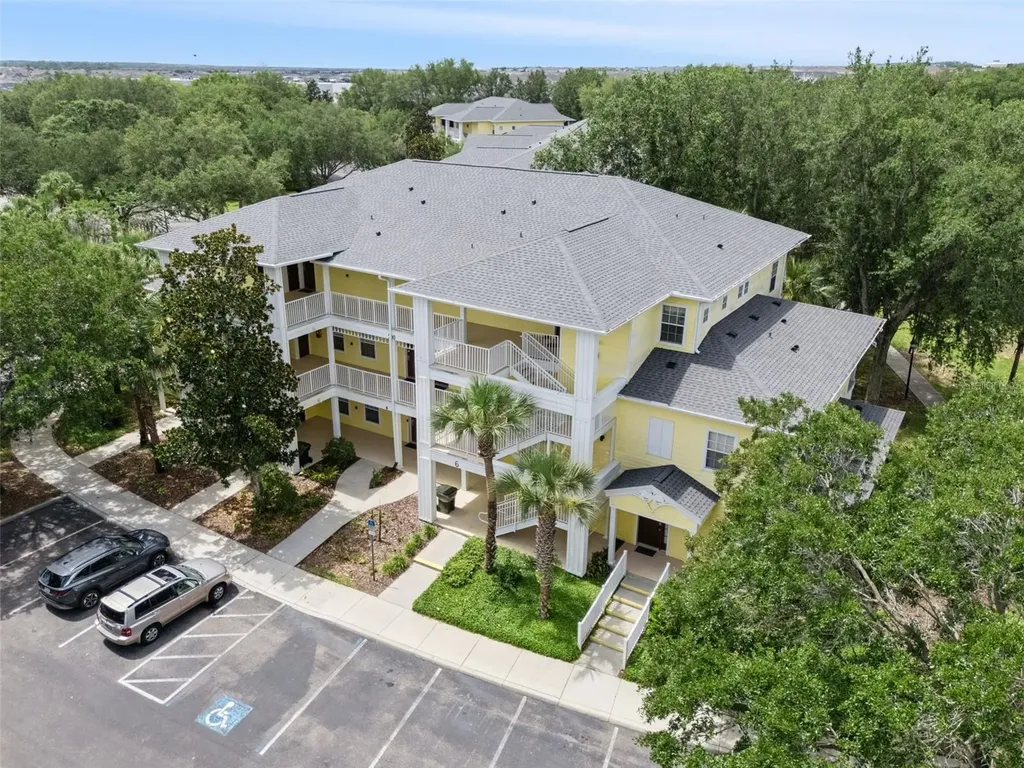 207 Lucaya Loop Davenport FL 33897