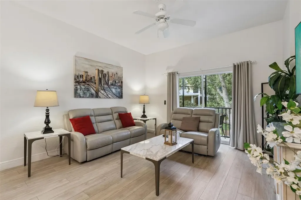 207 Lucaya Loop Davenport FL 33897
