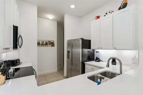207 Lucaya Loop Davenport FL 33897