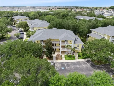 207 Lucaya Loop Davenport FL 33897
