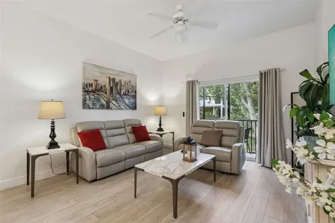 207 Lucaya Loop Davenport FL 33897