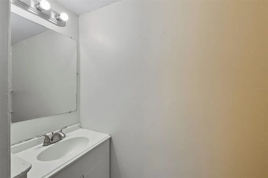 1000 Emeralda Road Orlando FL 32808