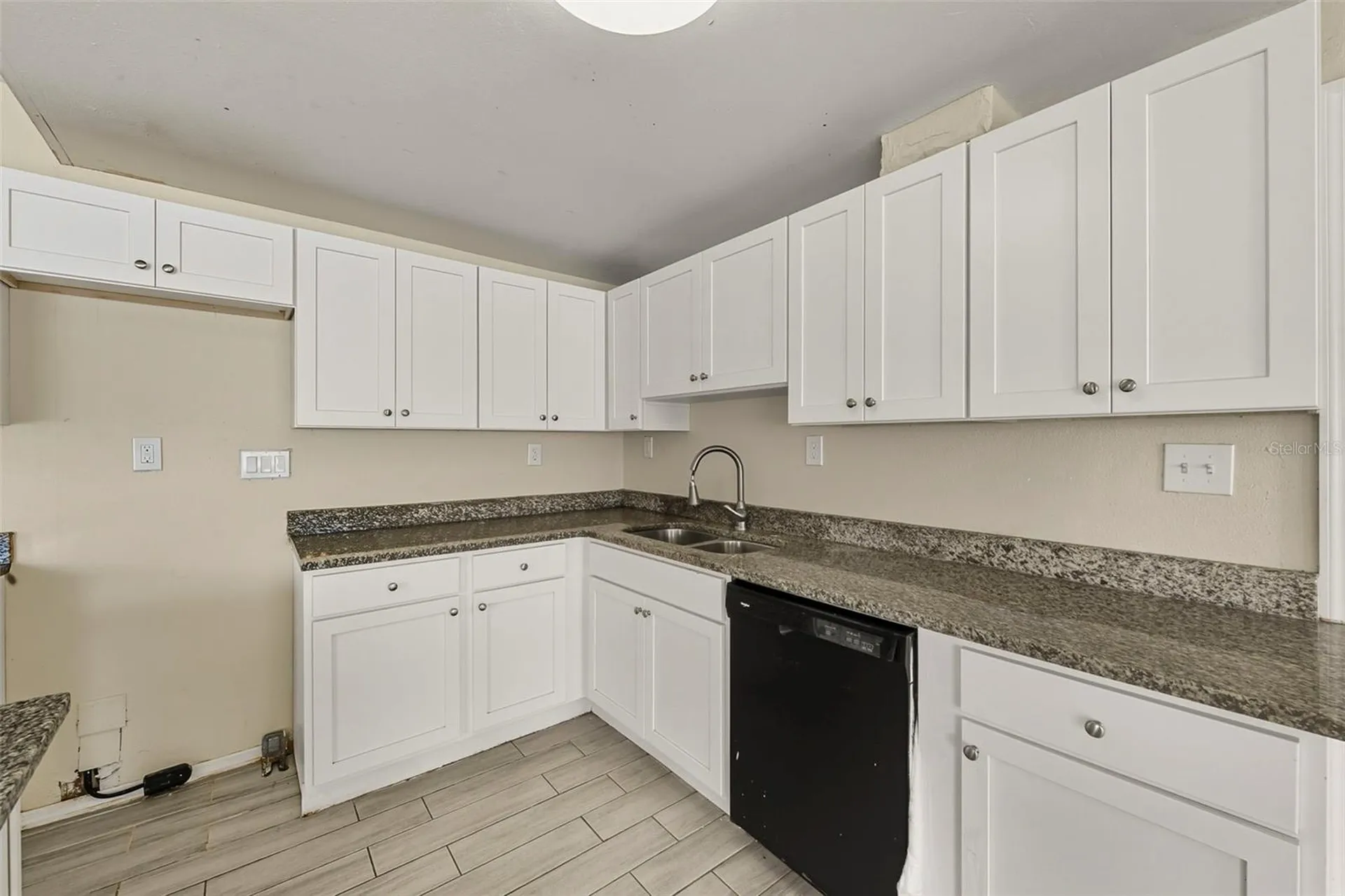 1000 Emeralda Road Orlando FL 32808