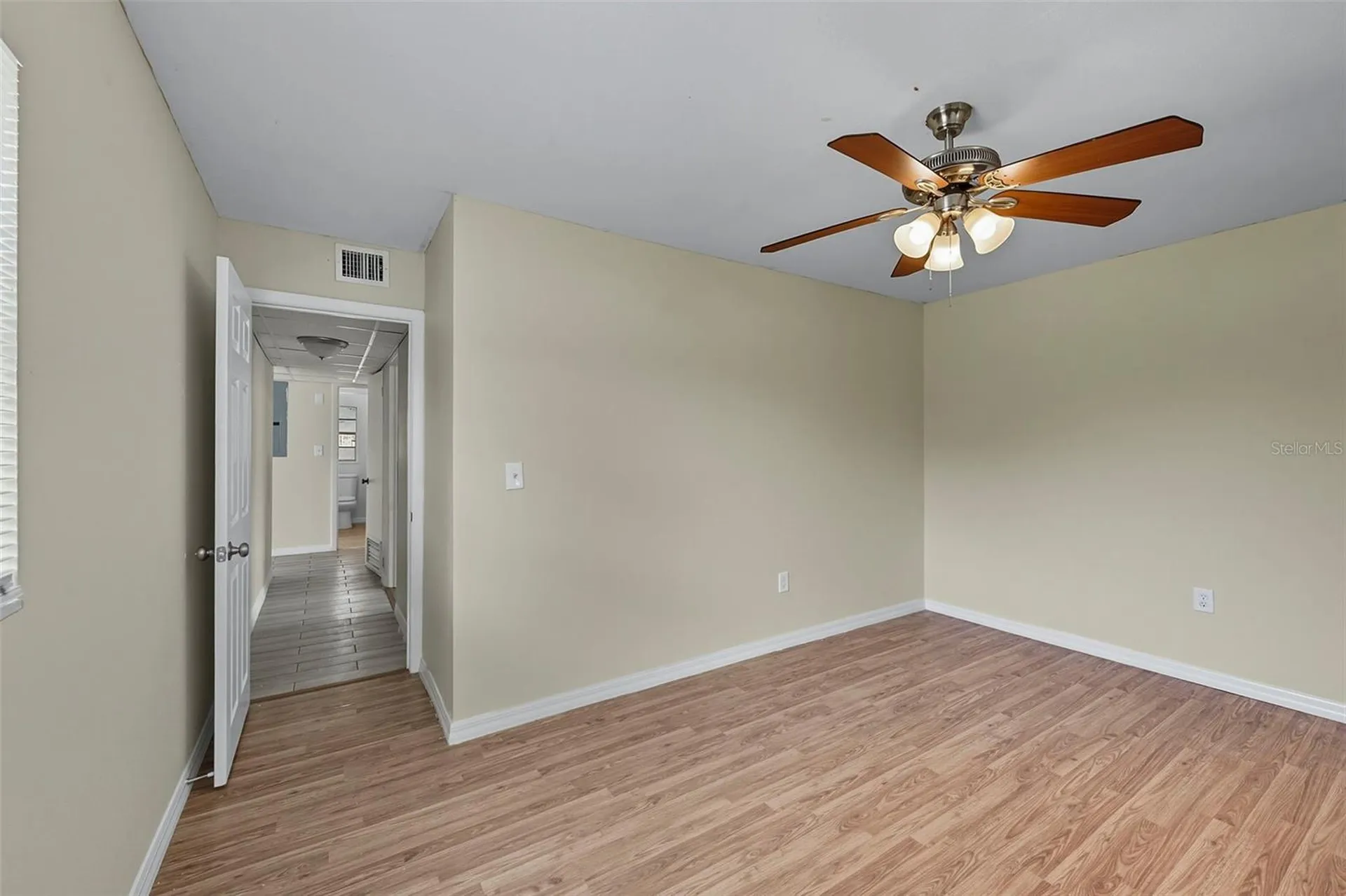 1000 Emeralda Road Orlando FL 32808