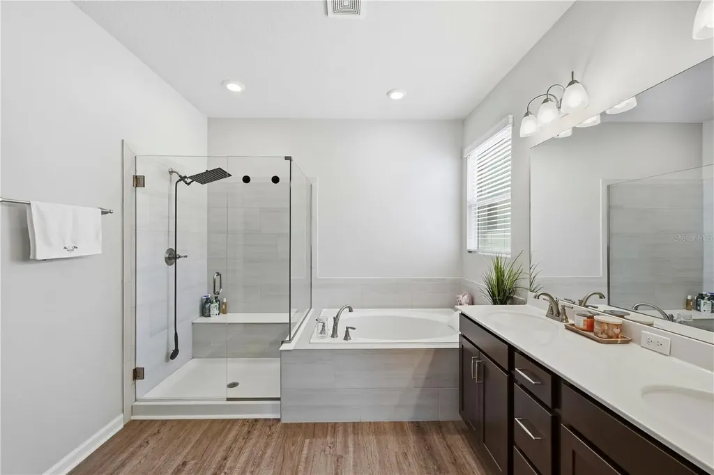 4005 Swan Goose Court Okahumpka FL 34762