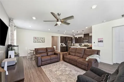4005 Swan Goose Court Okahumpka FL 34762