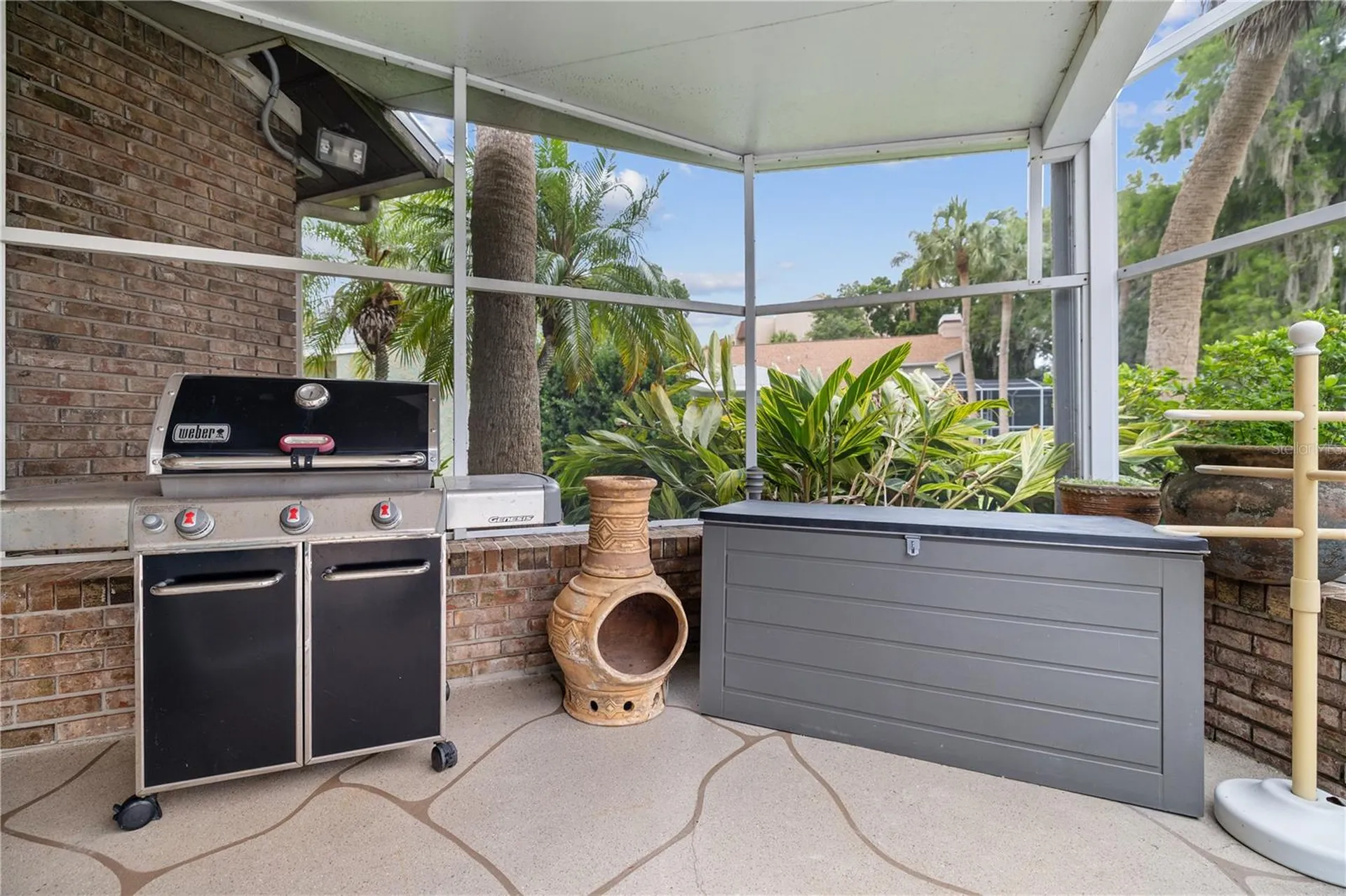 285 Lakeview Drive Tarpon Springs FL 34689