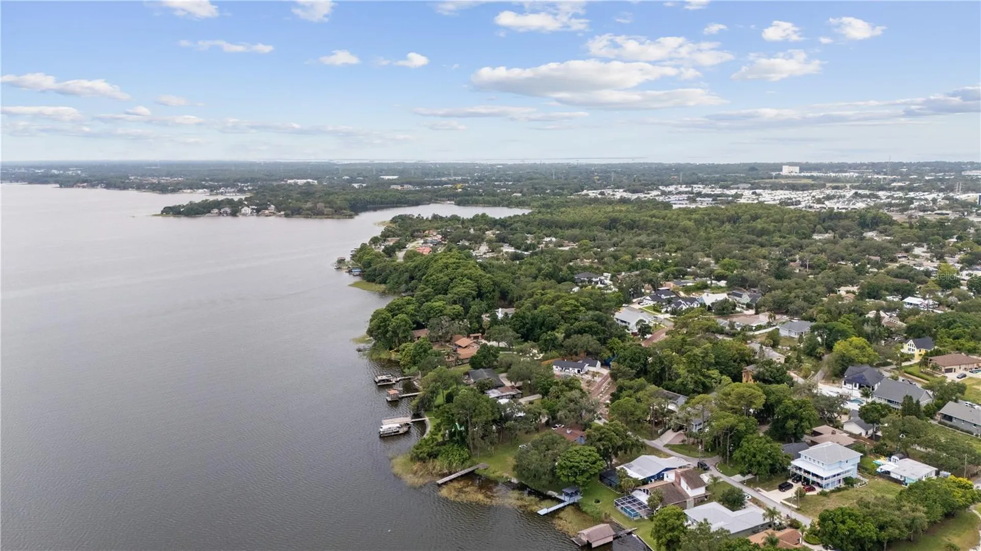 285 Lakeview Drive Tarpon Springs FL 34689