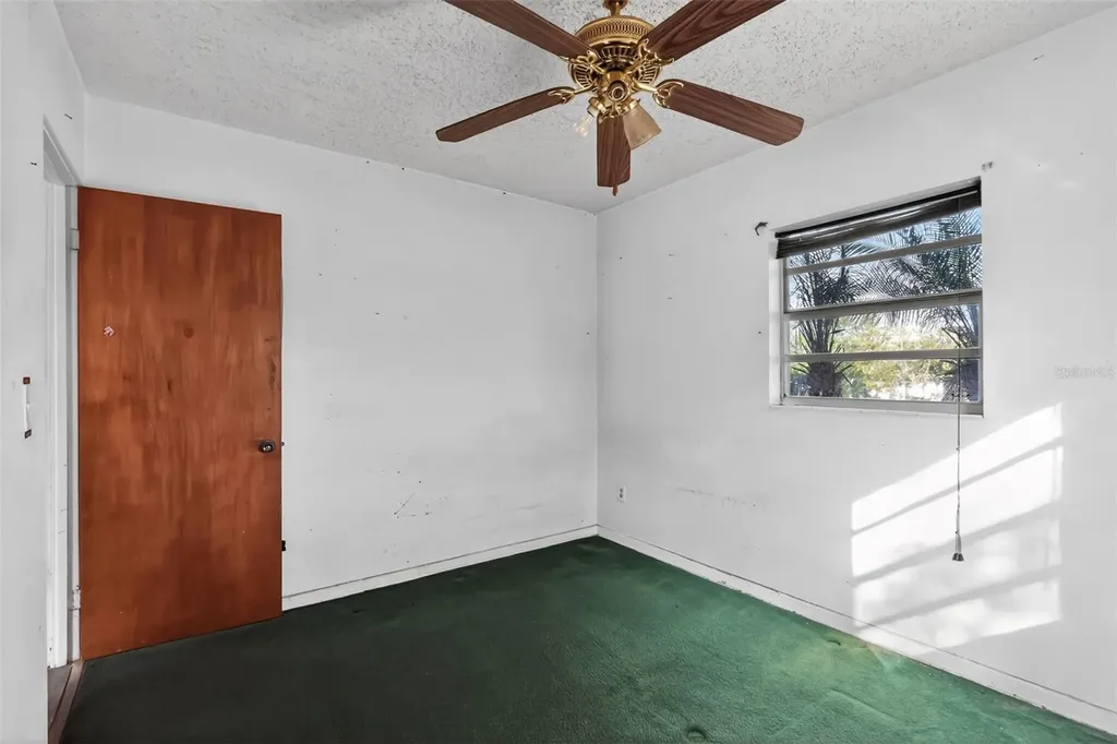 22 S Observatory Drive Orlando FL 32835