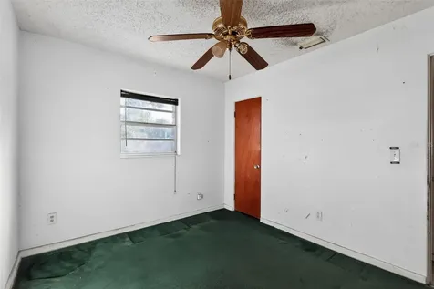 22 S Observatory Drive Orlando FL 32835