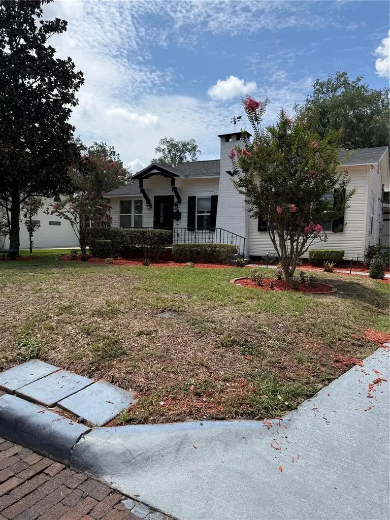 331 Kerneywood Street Lakeland FL 33803