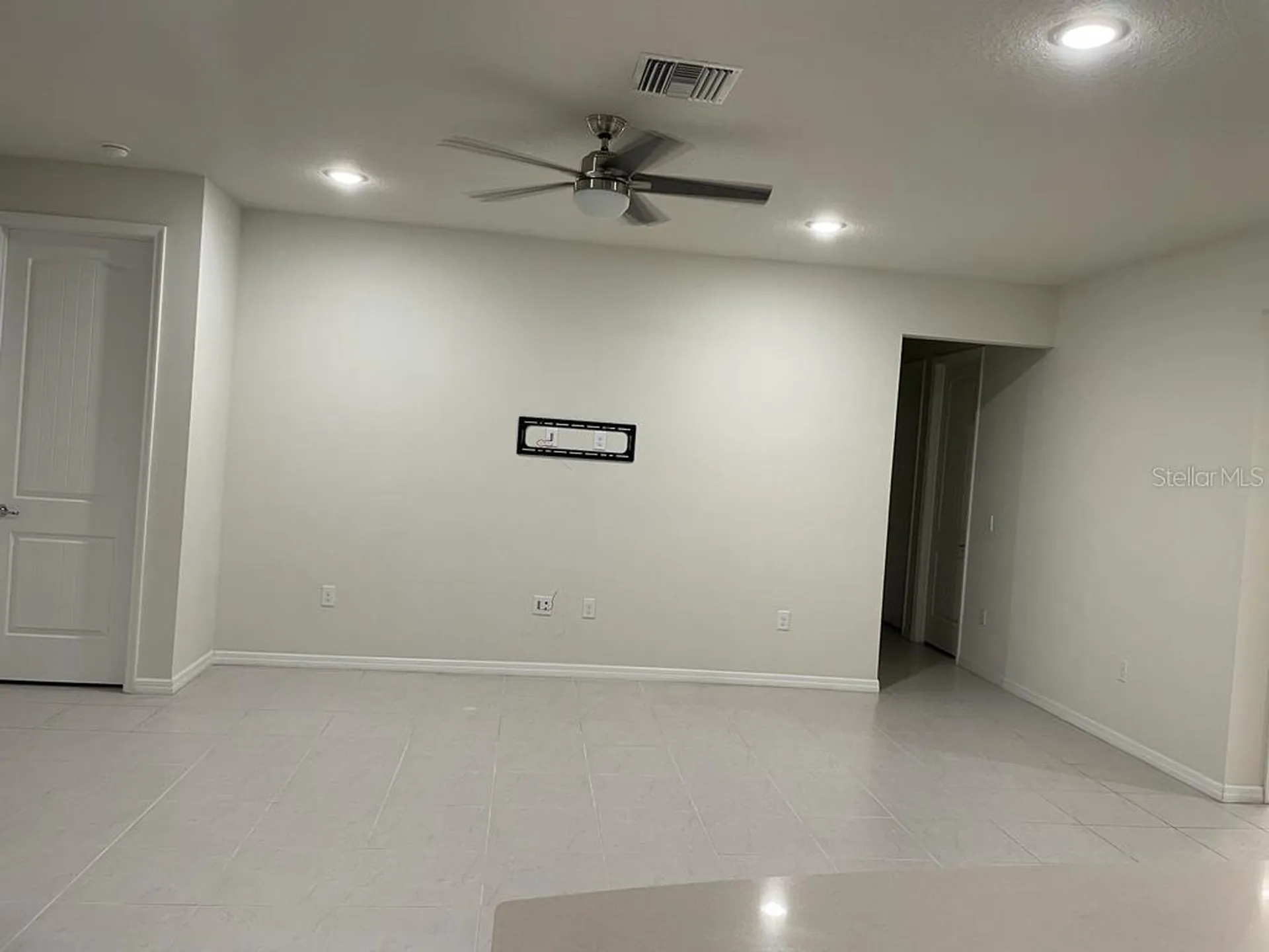 18909 Willowmore Cedar Drive Lutz FL 33558