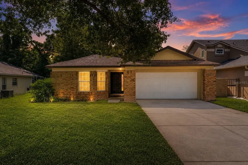 3013 Barrymore Court Orlando FL 32835