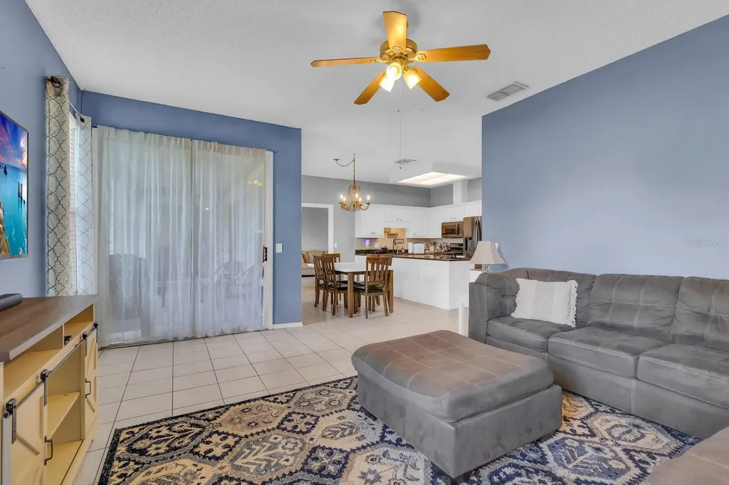 425 Morning Blossom Lane Oviedo FL 32765