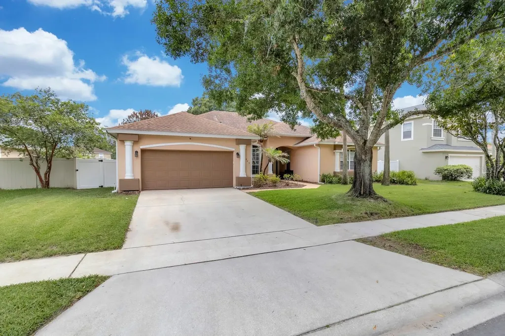 425 Morning Blossom Lane Oviedo FL 32765