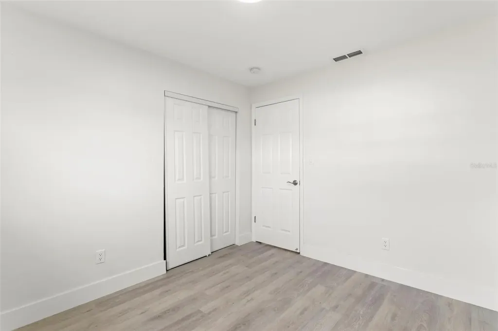 1524 Arizona Avenue St Petersburg FL 33703