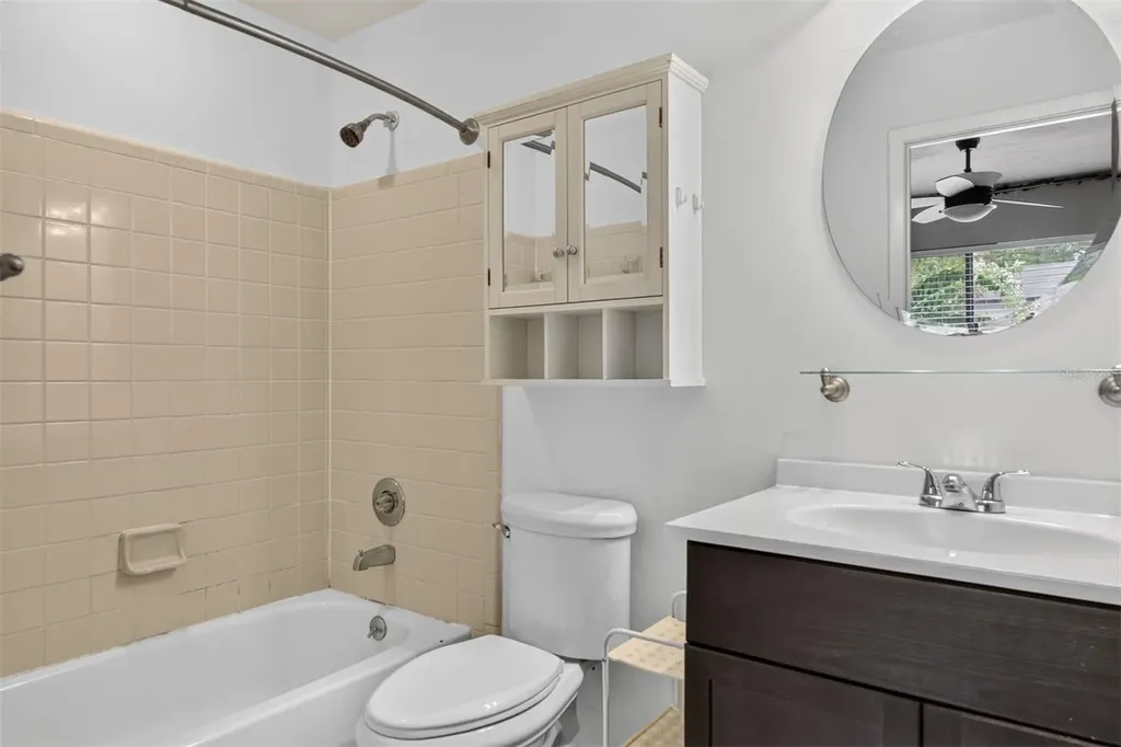 2735 SW 35th Place Gainesville FL 32608