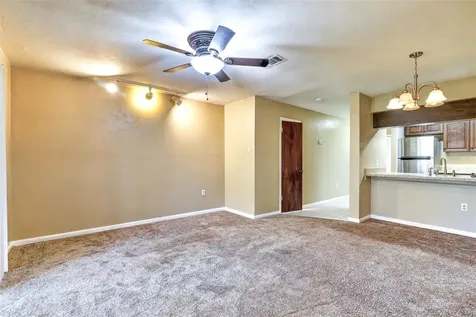 2735 SW 35th Place Gainesville FL 32608