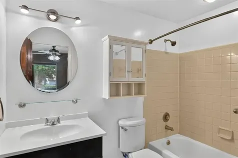 2735 SW 35th Place Gainesville FL 32608