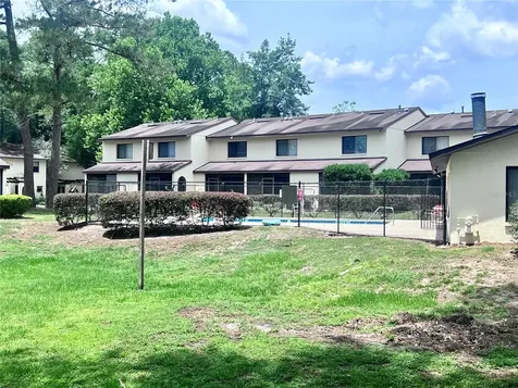 2735 SW 35th Place Gainesville FL 32608
