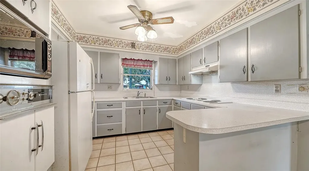 5938 Murdock Avenue Sarasota FL 34231