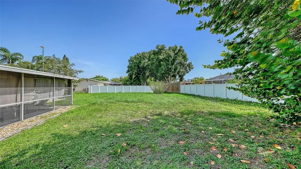 5938 Murdock Avenue Sarasota FL 34231