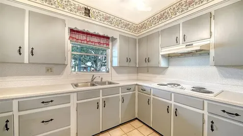 5938 Murdock Avenue Sarasota FL 34231