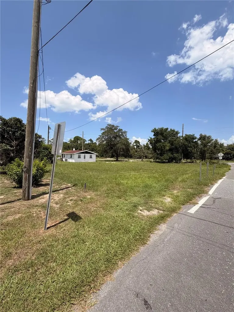 Highway 561 Highway Tavares FL 32778